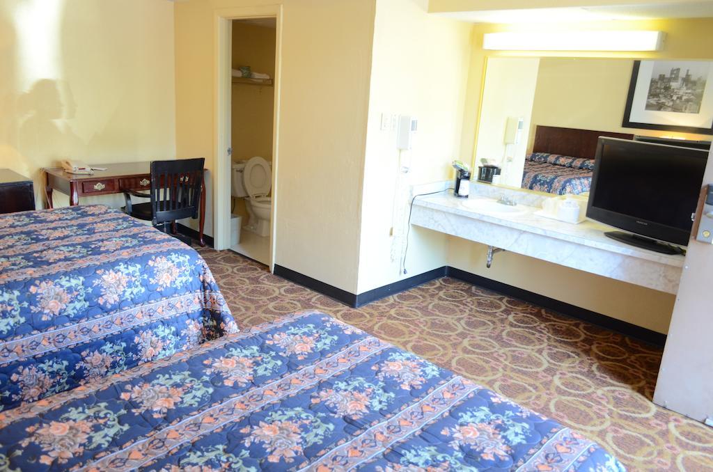 Memorial Inn And Suites ヒューストン エクステリア 写真