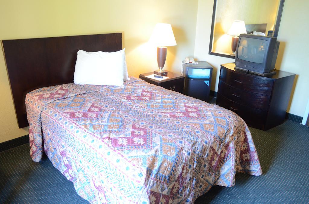 Memorial Inn And Suites ヒューストン エクステリア 写真