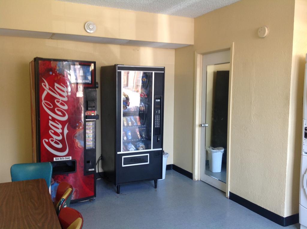 Memorial Inn And Suites ヒューストン エクステリア 写真